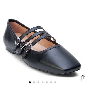 MATISSE NOVA FLAT BLACK SIZE 11